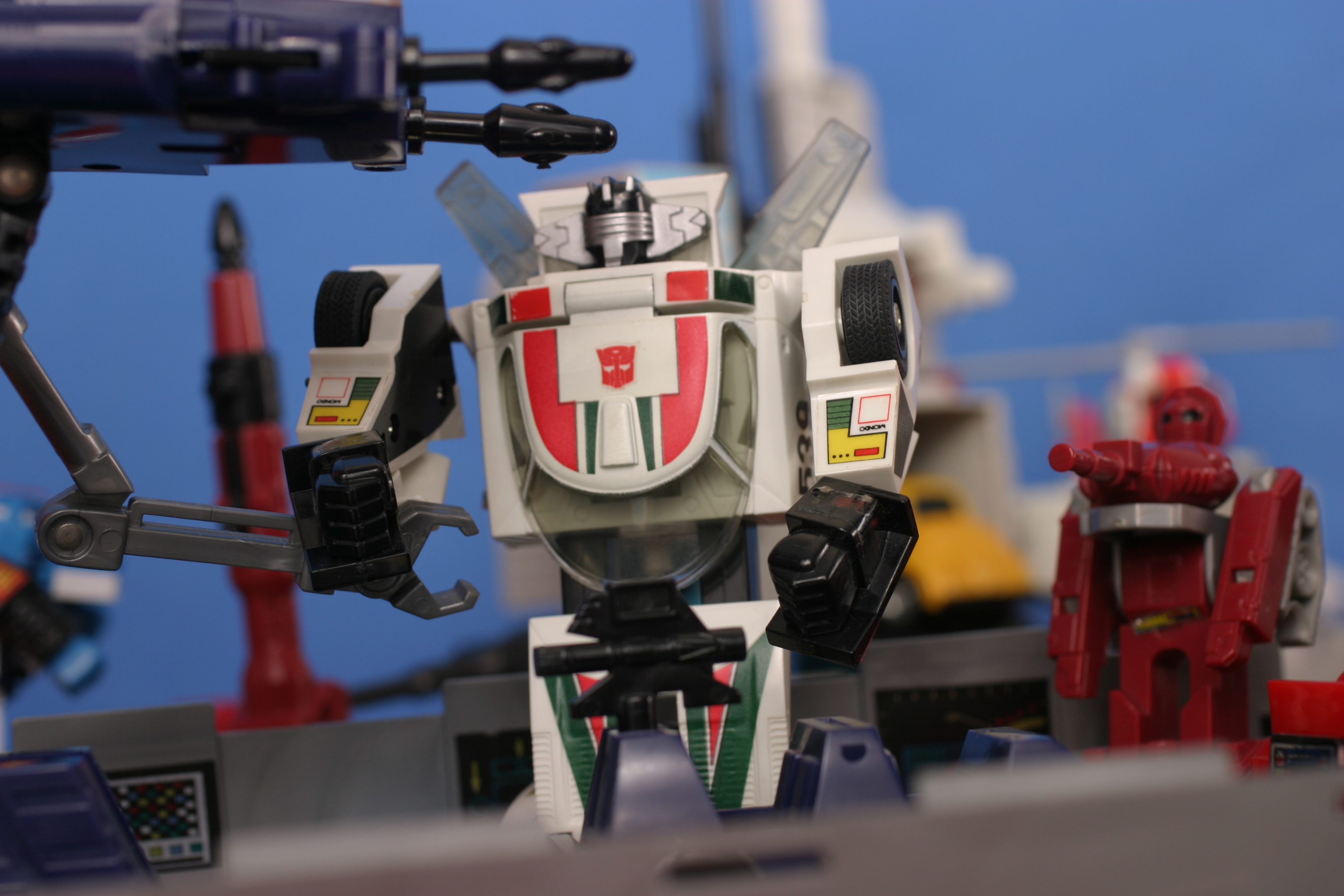 wheeljackOptimusTrailer